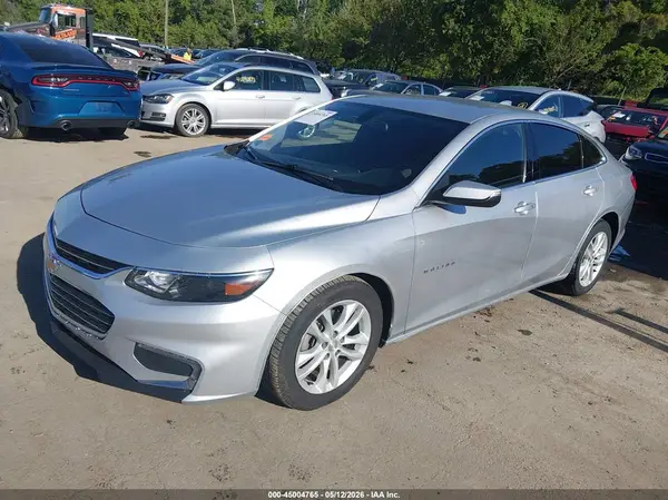 1G1ZD5ST2JF221168 2018 CHEVROLET MALIBU - Image 2