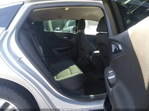 1G1ZD5ST2JF221168 2018 CHEVROLET MALIBU - Image 8
