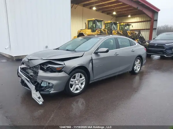 1G1ZD5ST2JF223146 2018 CHEVROLET MALIBU - Image 2