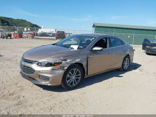 1G1ZD5ST2JF224037 2018 CHEVROLET MALIBU - Image 2