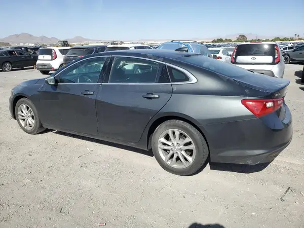 1G1ZD5ST2JF228413 2018 CHEVROLET MALIBU - Image 2