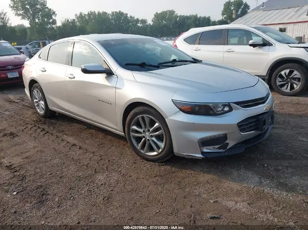 1G1ZD5ST2JF230694 2018 CHEVROLET MALIBU - Image 1