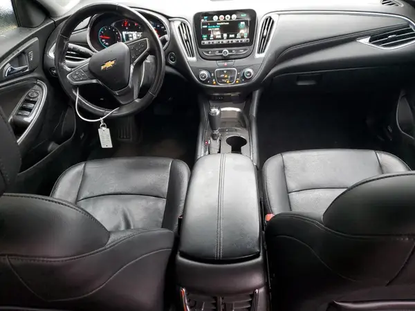 1G1ZD5ST2JF231022 2018 CHEVROLET MALIBU - Image 8