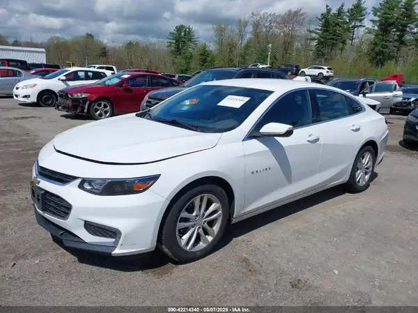 1G1ZD5ST2JF235426 2018 CHEVROLET MALIBU - Image 2
