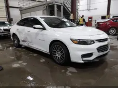 1G1ZD5ST2JF237452 2018 CHEVROLET MALIBU