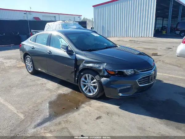 1G1ZD5ST2JF240030 2018 CHEVROLET MALIBU - Image 1