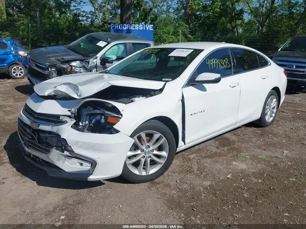 1G1ZD5ST2JF241274 2018 CHEVROLET MALIBU - Image 2