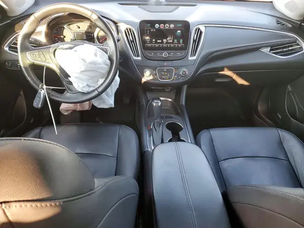 1G1ZD5ST2JF244689 2018 CHEVROLET MALIBU - Image 8