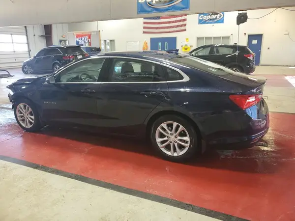 1G1ZD5ST2JF247592 2018 CHEVROLET MALIBU - Image 2