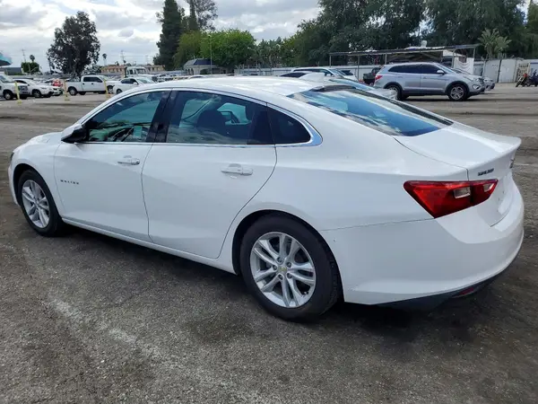 1G1ZD5ST2JF248984 2018 CHEVROLET MALIBU - Image 2