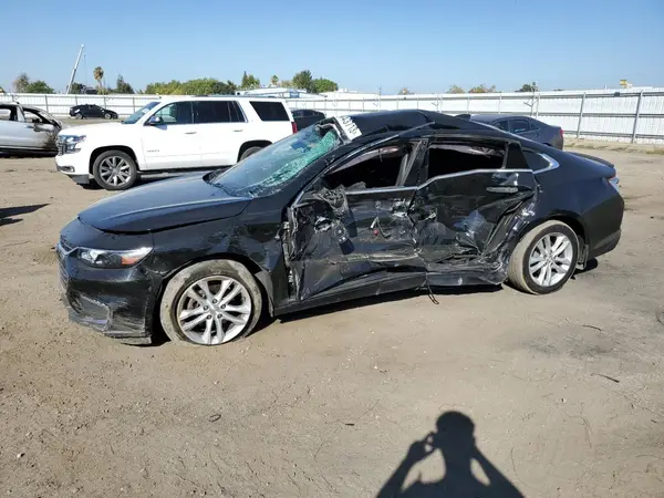1G1ZD5ST2JF249021 2018 CHEVROLET MALIBU - Image 1