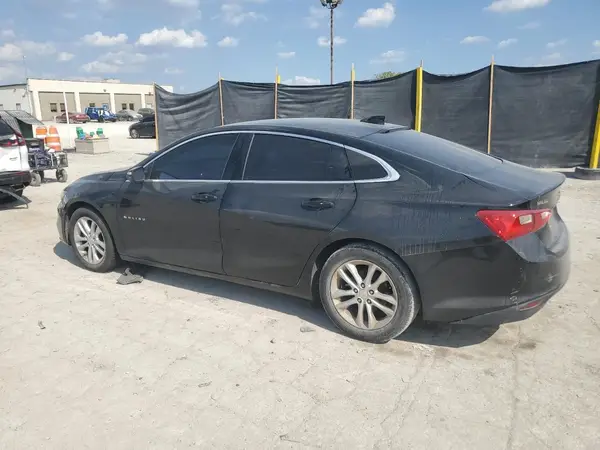 1G1ZD5ST2JF249293 2018 CHEVROLET MALIBU - Image 2