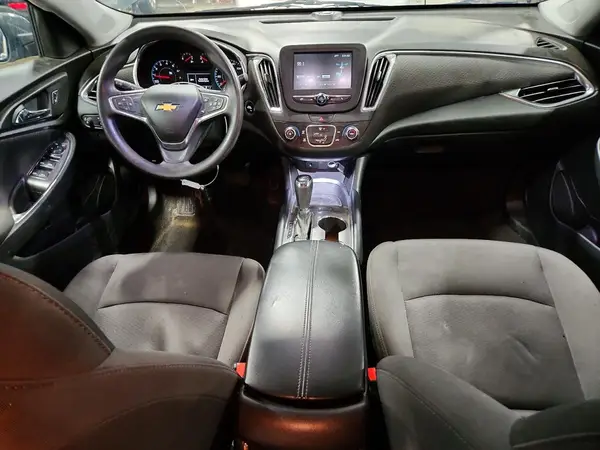 1G1ZD5ST2JF250699 2018 CHEVROLET MALIBU - Image 8