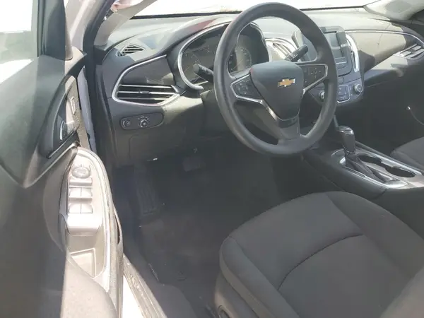 1G1ZD5ST2JF253800 2018 CHEVROLET MALIBU - Image 8
