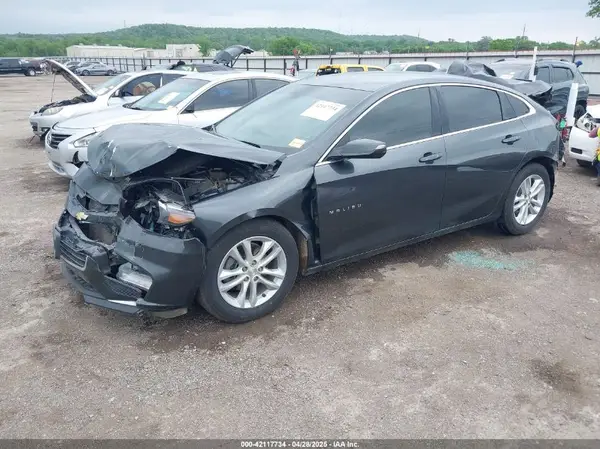 1G1ZD5ST2JF254591 2018 CHEVROLET MALIBU - Image 2