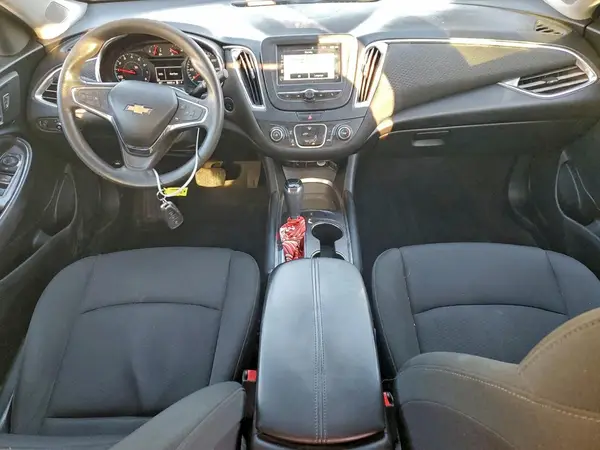 1G1ZD5ST2JF255613 2018 CHEVROLET MALIBU - Image 8