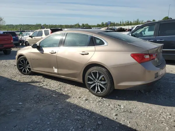 1G1ZD5ST2JF256342 2018 CHEVROLET MALIBU - Image 2