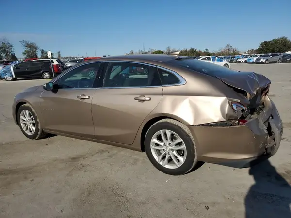 1G1ZD5ST2JF258401 2018 CHEVROLET MALIBU - Image 2