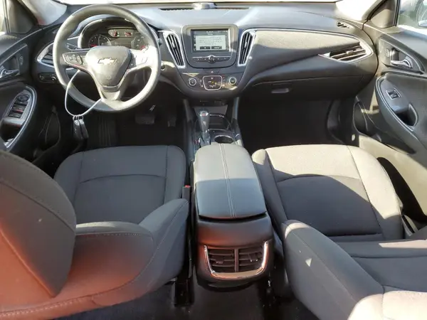1G1ZD5ST2JF258401 2018 CHEVROLET MALIBU - Image 8