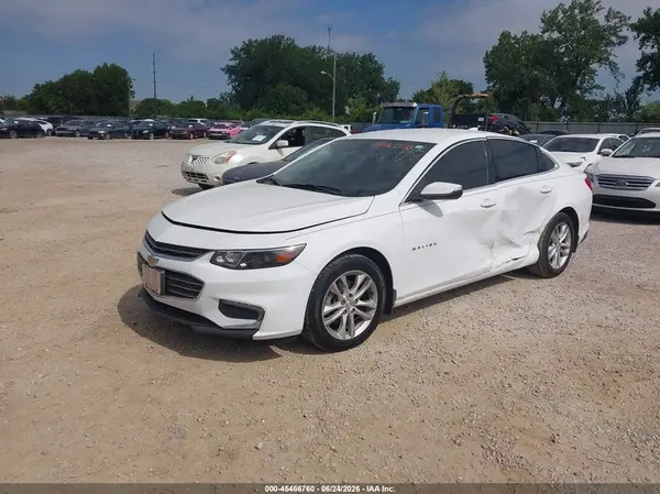 1G1ZD5ST2JF261282 2018 CHEVROLET MALIBU - Image 2