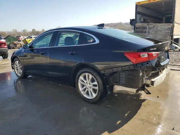 1G1ZD5ST2JF263145 2018 CHEVROLET MALIBU - Image 2