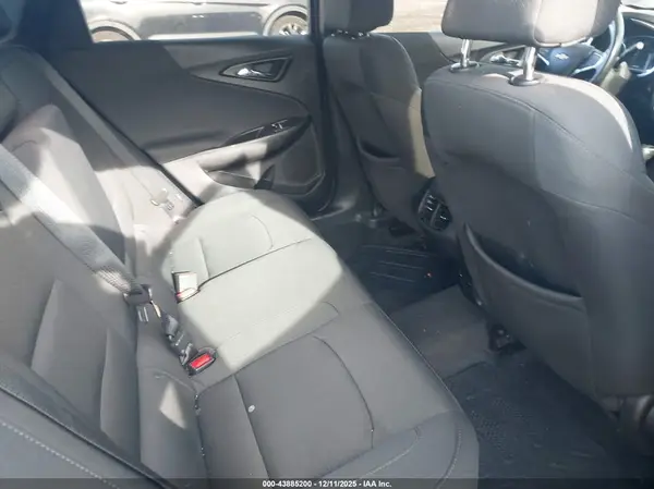 1G1ZD5ST2JF263968 2018 CHEVROLET MALIBU - Image 8