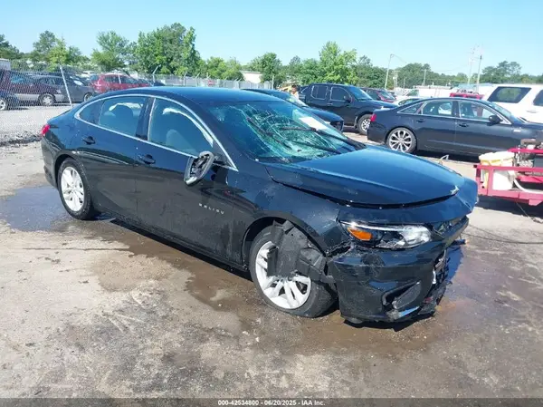 1G1ZD5ST2JF264571 2018 CHEVROLET MALIBU - Image 1
