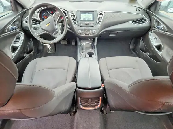 1G1ZD5ST2JF270127 2018 CHEVROLET MALIBU - Image 8