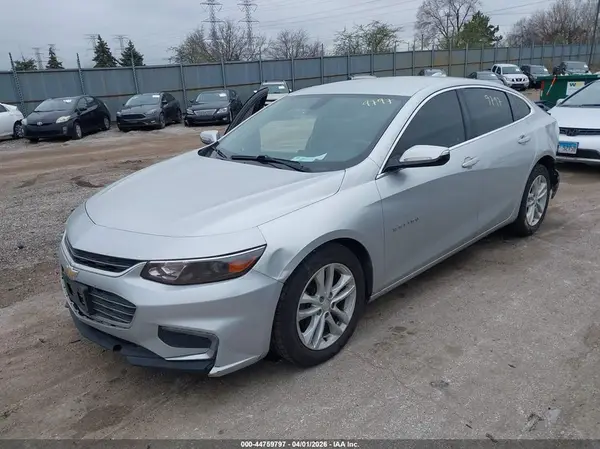1G1ZD5ST2JF270368 2018 CHEVROLET MALIBU - Image 2