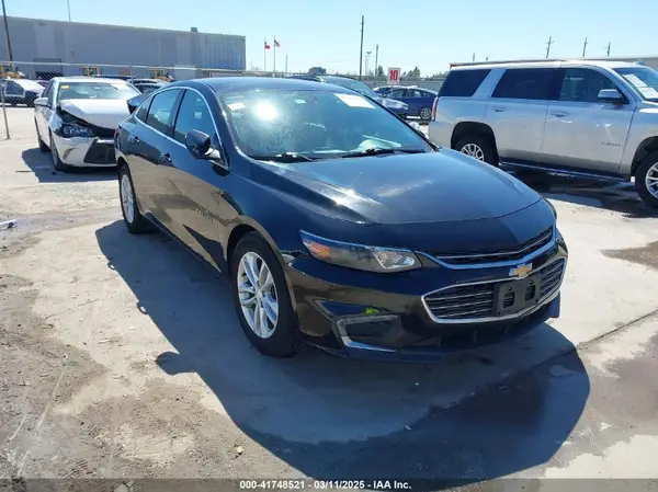 1G1ZD5ST2JF270385 2018 CHEVROLET MALIBU - Image 1
