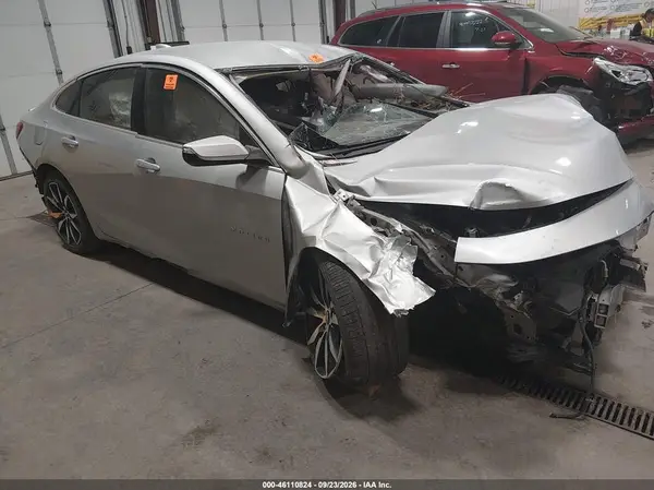 1G1ZD5ST2JF274064 2018 CHEVROLET MALIBU - Image 1