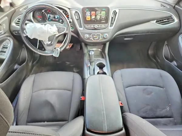 1G1ZD5ST2JF279104 2018 CHEVROLET MALIBU - Image 8