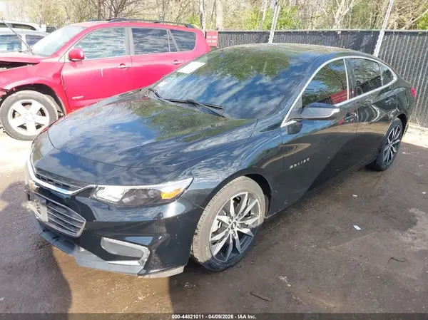 1G1ZD5ST2JF280351 2018 CHEVROLET MALIBU - Image 2