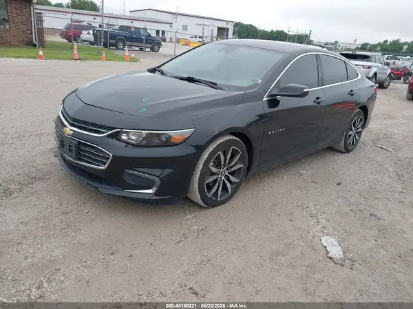 1G1ZD5ST2JF280916 2018 CHEVROLET MALIBU - Image 2