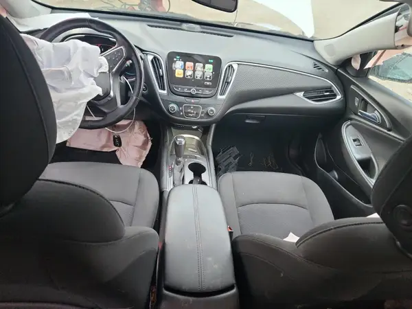 1G1ZD5ST2JF285596 2018 CHEVROLET MALIBU - Image 8