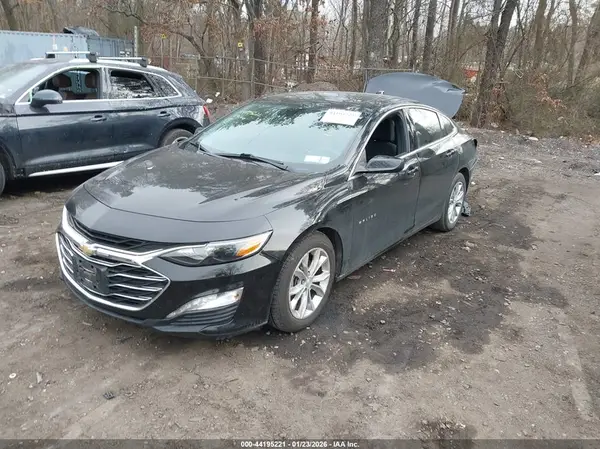 1G1ZD5ST2KF107401 2019 CHEVROLET MALIBU - Image 2