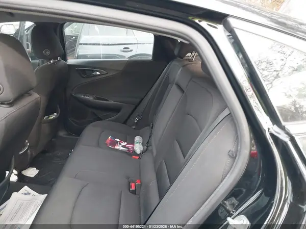 1G1ZD5ST2KF107401 2019 CHEVROLET MALIBU - Image 8