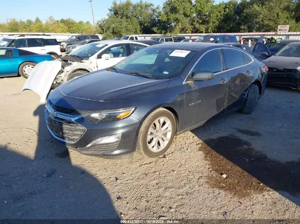 1G1ZD5ST2KF107513 2019 CHEVROLET MALIBU - Image 2