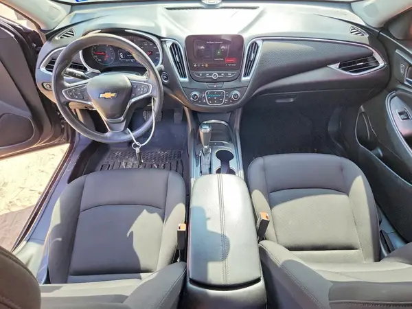 1G1ZD5ST2KF107706 2019 CHEVROLET MALIBU - Image 8