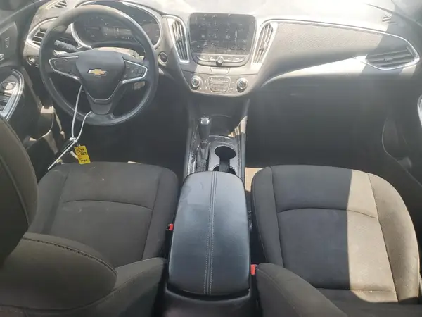 1G1ZD5ST2KF107897 2019 CHEVROLET MALIBU - Image 8
