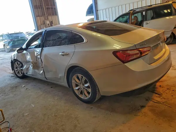 1G1ZD5ST2KF109682 2019 CHEVROLET MALIBU - Image 2