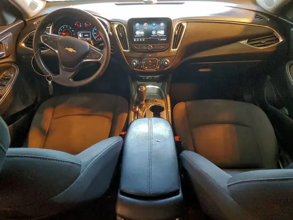 1G1ZD5ST2KF109682 2019 CHEVROLET MALIBU - Image 8