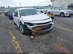 1G1ZD5ST2KF114767 2019 CHEVROLET MALIBU