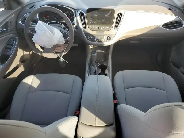 1G1ZD5ST2KF116776 2019 CHEVROLET MALIBU - Image 8