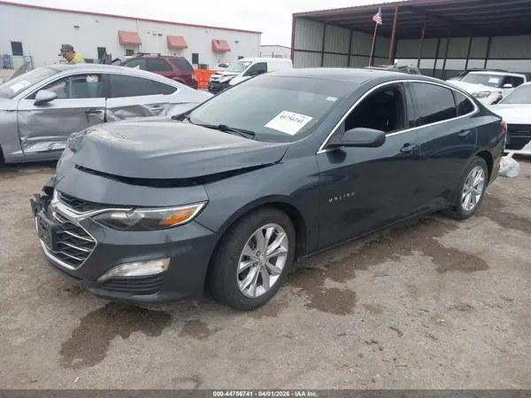 1G1ZD5ST2KF121606 2019 CHEVROLET MALIBU - Image 2