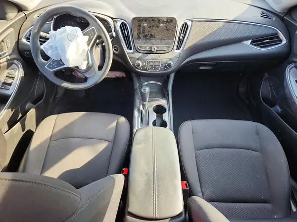 1G1ZD5ST2KF125364 2019 CHEVROLET MALIBU - Image 8