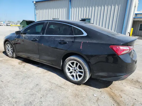 1G1ZD5ST2KF126790 2019 CHEVROLET MALIBU - Image 2