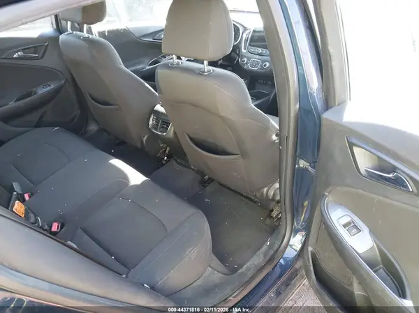 1G1ZD5ST2KF130726 2019 CHEVROLET MALIBU - Image 8