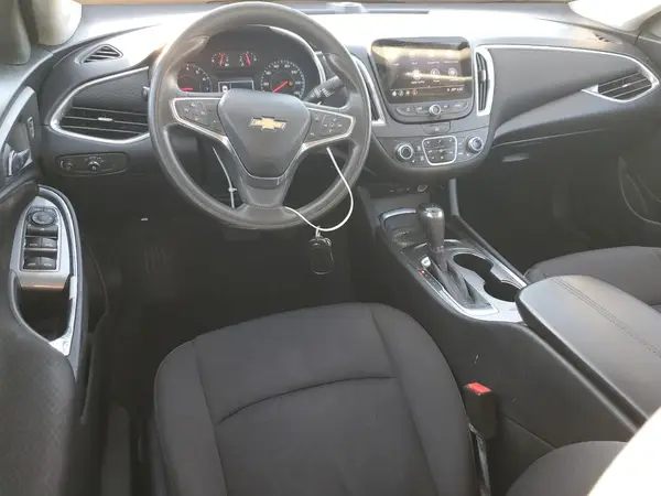 1G1ZD5ST2KF134940 2019 CHEVROLET MALIBU - Image 8