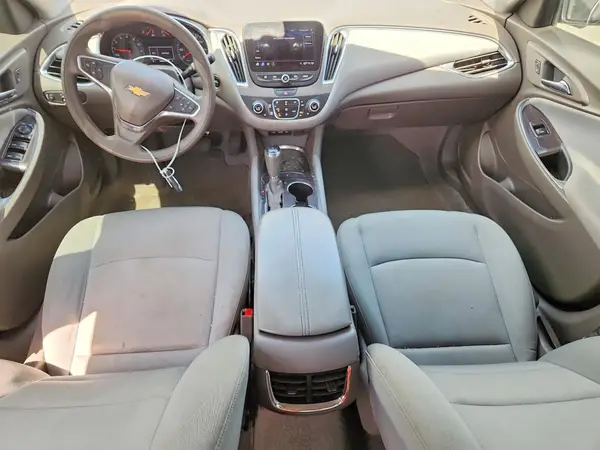 1G1ZD5ST2KF135408 2019 CHEVROLET MALIBU - Image 8